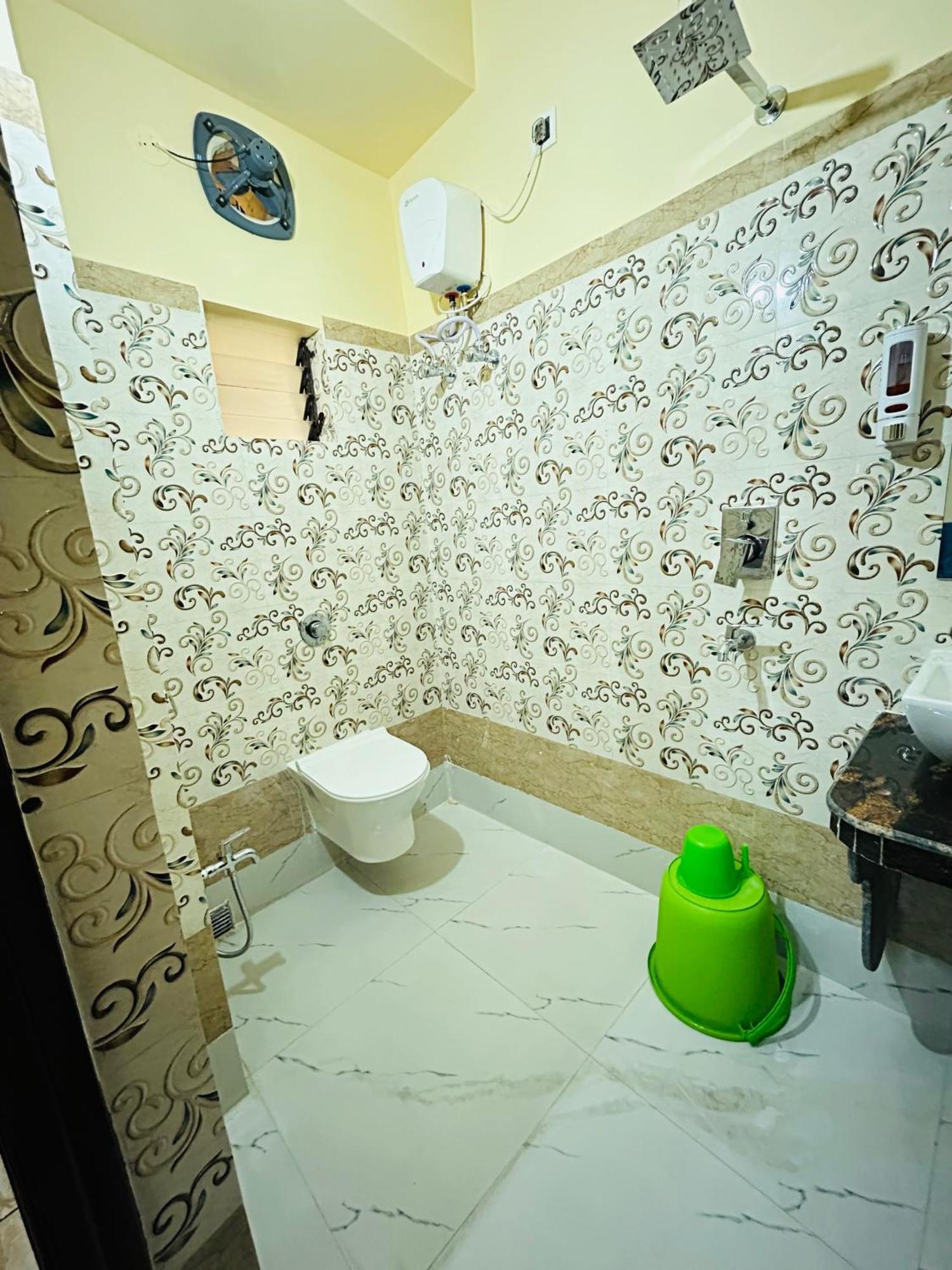 Hotel Kanan Inn 加尔各答 外观 照片